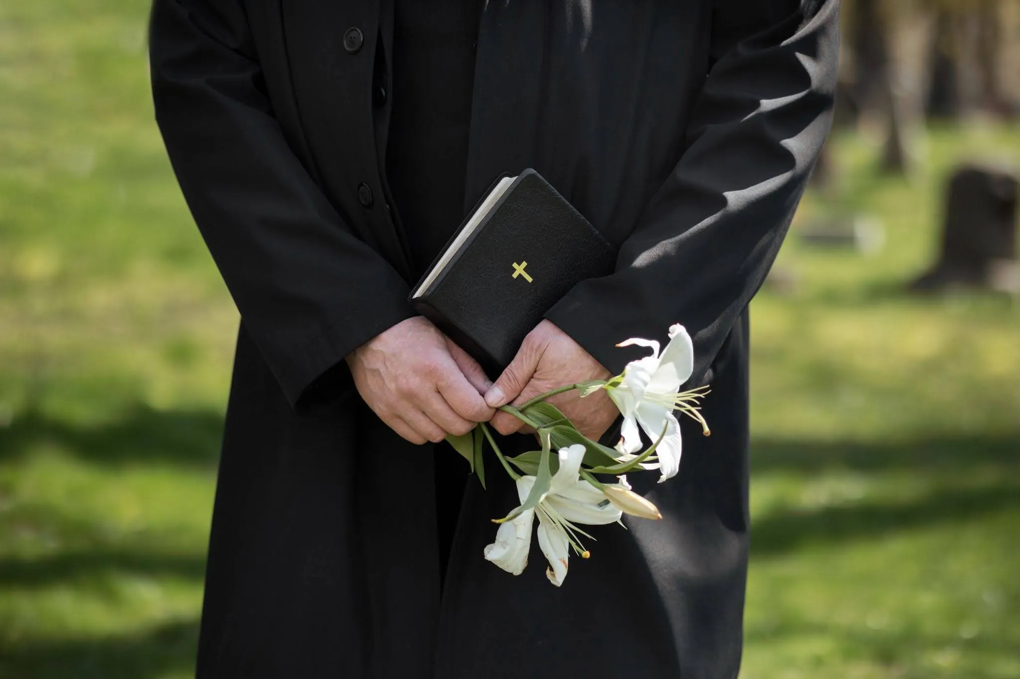 How To Plan A Catholic Funeral Service